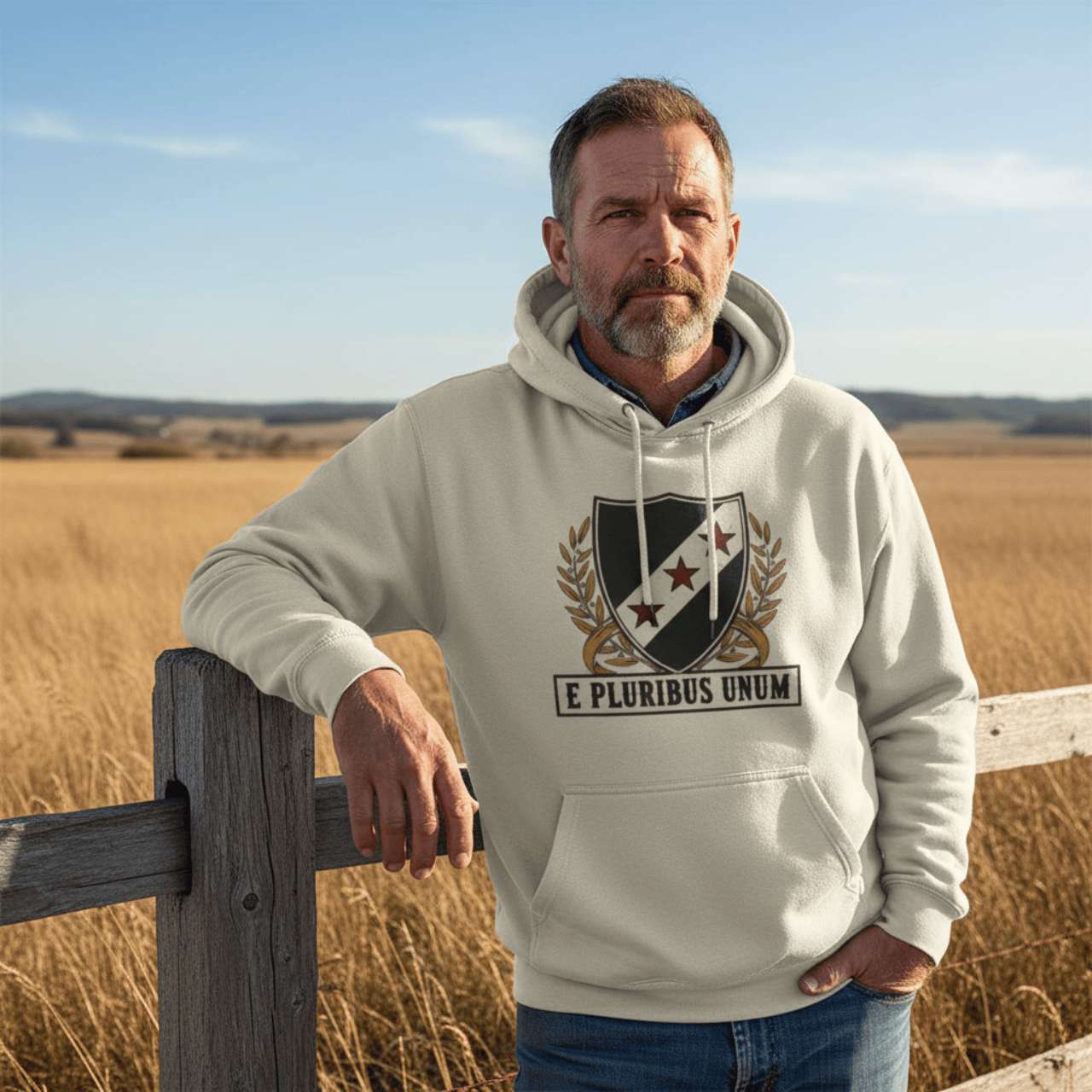 E Pluribus Unum Crest | Vintage Shield Midweight Pullover | Hoodie