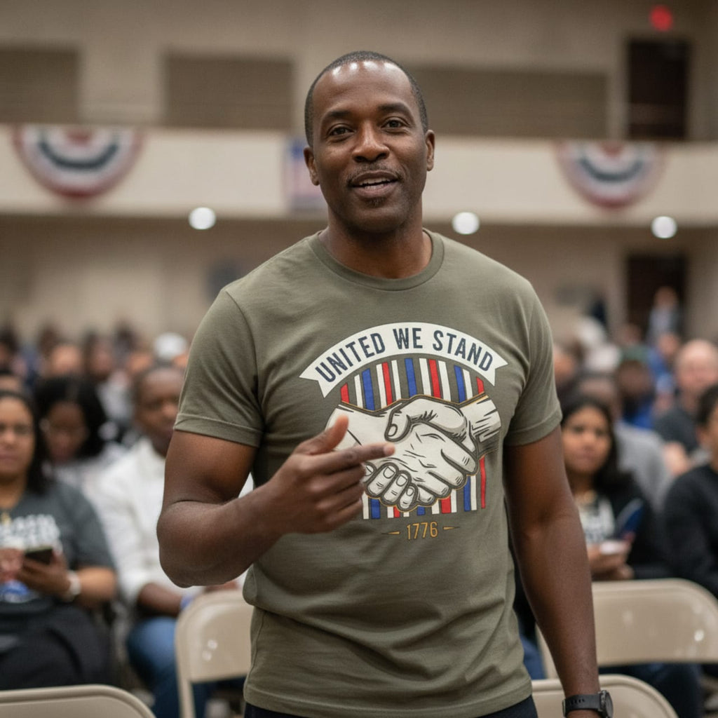 T-Shirt Army / S United We Stand 1776 — Patriotic American Handshake Tee