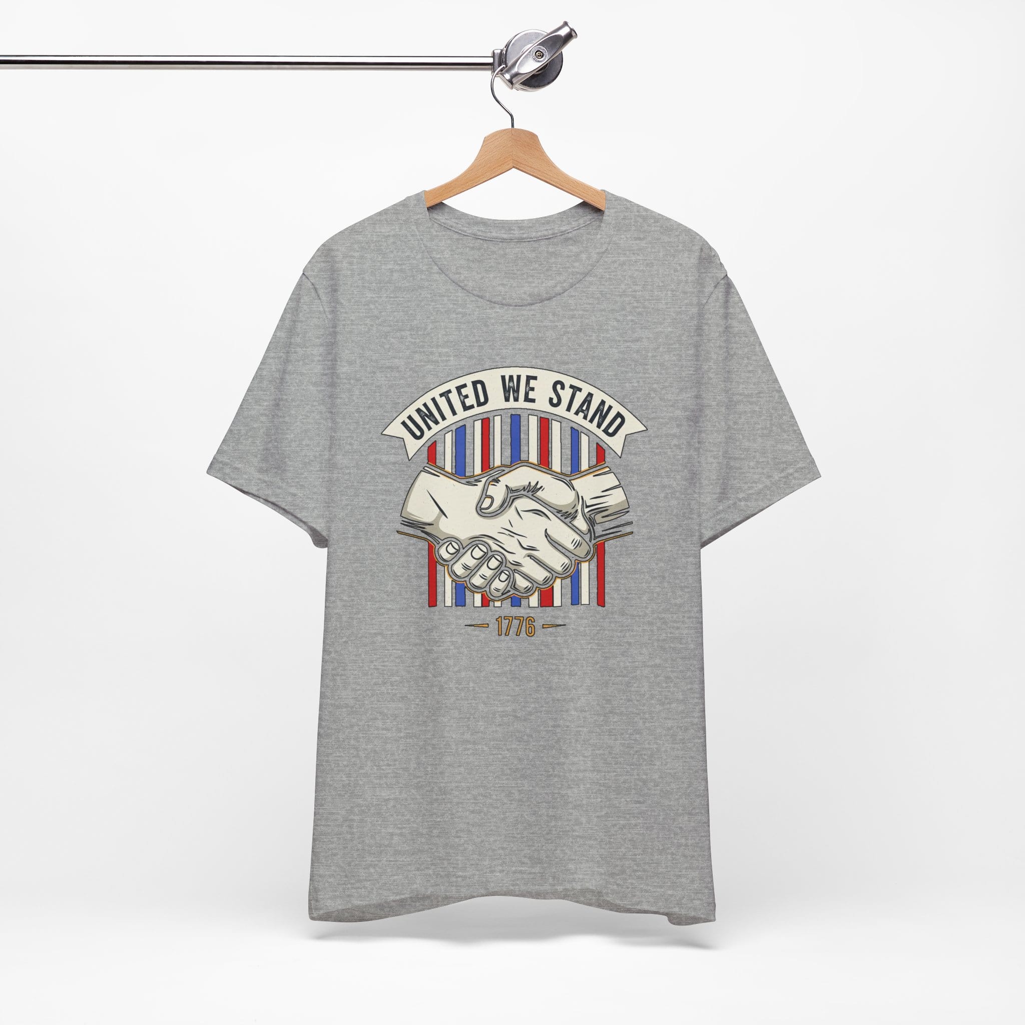T-Shirt United We Stand 1776 — Patriotic American Handshake Tee